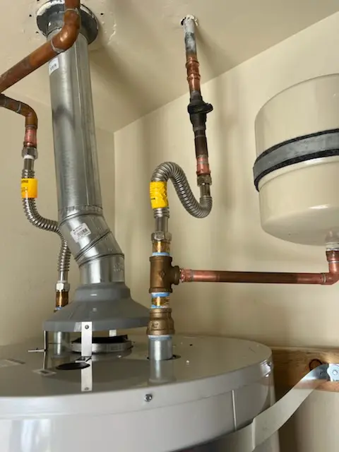 Water heater installation and plumbing repair in Winthrop Harbor